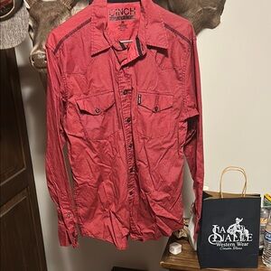 Cinch Red Button-Up Shirt
